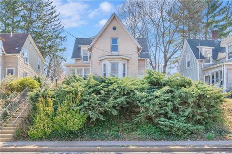 72 New Hanover Ave, Meriden, CT 06451