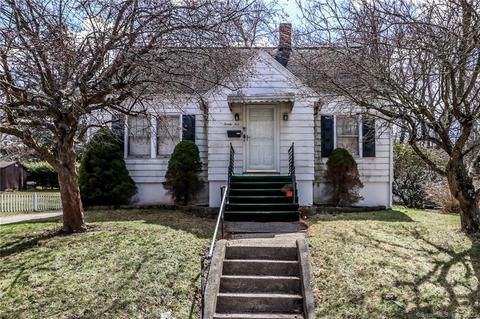 25 Overlook Ave, Waterbury, CT 06708