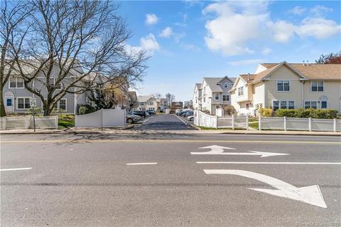 1 Southfield Ave #214, Stamford, CT 06902