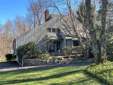 16 Bartram Dr, Redding, CT 06896