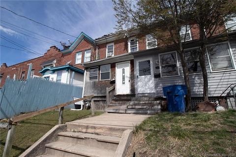 237 Wood St, Waterbury, CT 06704