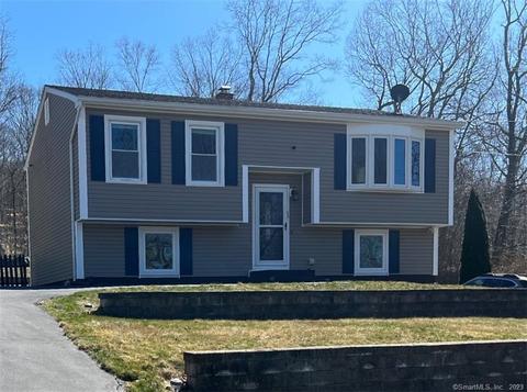 63 Beechwood Blvd, Plainfield, CT 06374