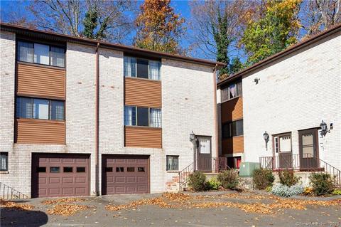 44 Columbus Pl #5, Stamford, CT 06907