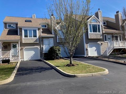 69 Sandpiper Cres #69, Milford, CT 06460