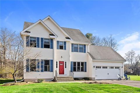 8 Brookhaven Ln, South Windsor, CT 06074