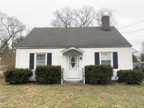 43 Thorpe St, North Haven, CT 06473
