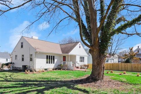 1 Avenue D, Norwalk, CT 06854