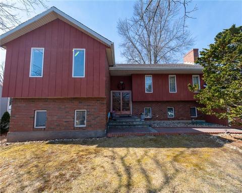 1543 Willard Ave, Newington, CT 06111