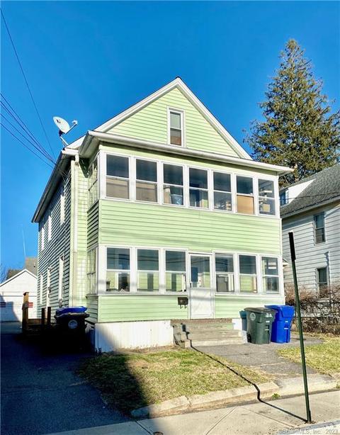 22 Field St, Torrington, CT 06790