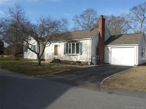 10 Cedar St, East Lyme, CT 06357 photo 1