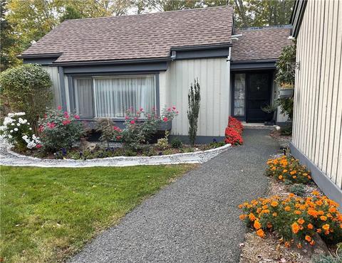 169 Heritage Vlg #A, Southbury, CT 06488