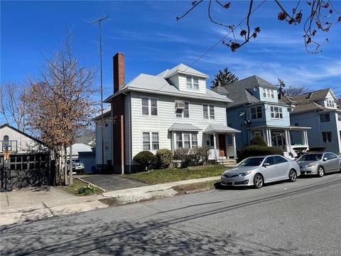 562 W Taft Ave, Bridgeport, CT 06604
