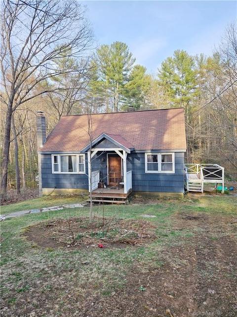 75 Red Cedar Rd, Woodstock, CT 06282
