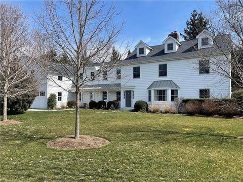 4 Pritchard Ln, Westport, CT 06880