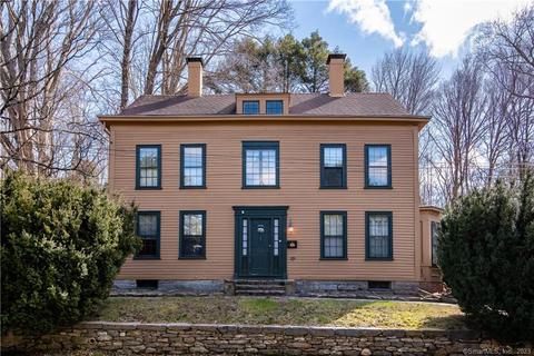 425 Washington St, Norwich, CT 06360