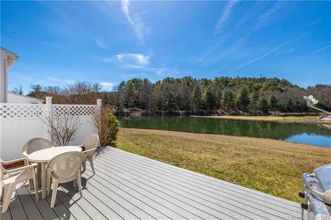 203 Branch Rd #7D, Thomaston, CT 06787