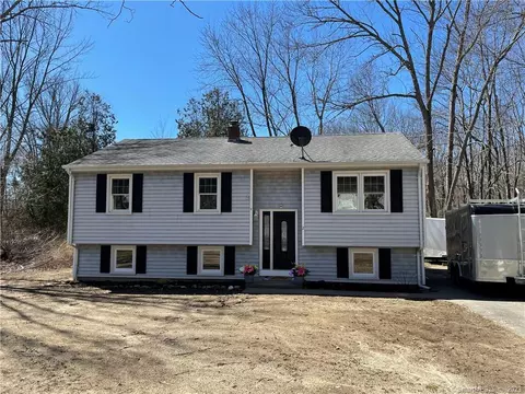 2 Roger Rd, Griswold, CT 06351 photo 1