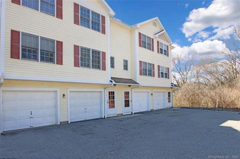 6 East Ct #6, Derby, CT 06418