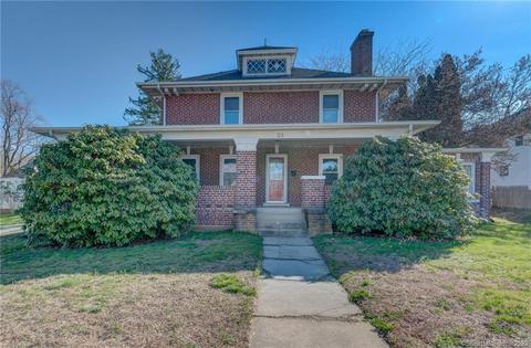 23 Babcock Ave, Plainfield, CT 06374