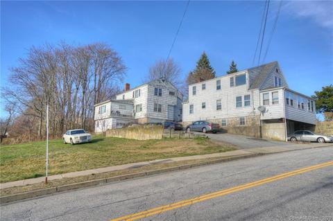 140 Walker Hill Rd, Groton, CT 06340
