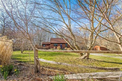 58 Bushnell Hollow Rd, Sprague, CT 06330