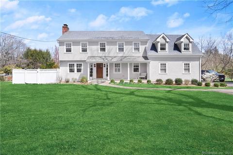 170 Raymond St, Darien, CT 06820