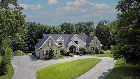 14 Westward Rd, Woodbridge, CT 06525