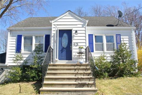 43 Pompano Ave, Branford, CT 06405