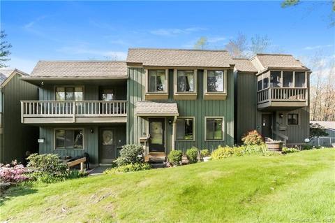 10 Village Rd #10, Southington, CT 06489