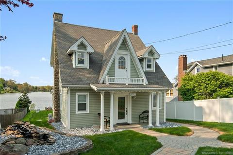 1739 Meriden Rd, Wolcott, CT 06716