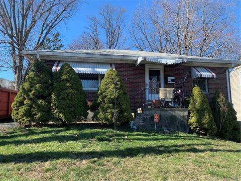 90 Seymour St, Waterbury, CT 06708
