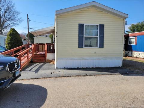 104 Fair Acres Cir #104, Stonington, CT 06378