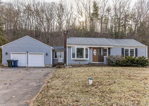 12 Woodcliff Dr, Granby, CT 06035