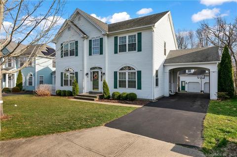 100 Lexington Way S, Milford, CT 06461