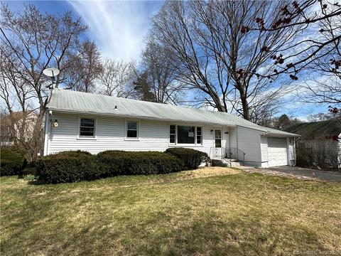 170 W Helen St, Hamden, CT 06514