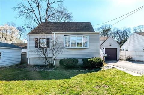 52 Arlington Rd, Stamford, CT 06902