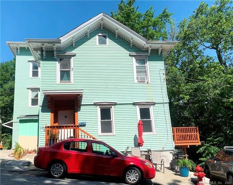 17 Spruce St, Norwich, CT 06360