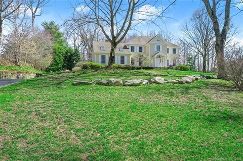 56 Twin Pond Ln, New Canaan, CT 06840