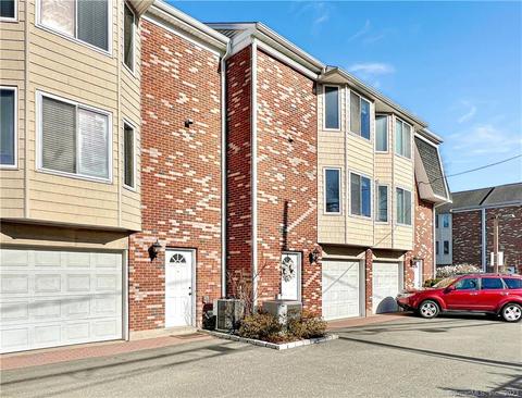 1611 Washington Blvd #8, Stamford, CT 06902