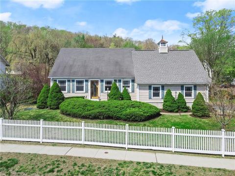 84 Maple Ave, Bethel, CT 06801