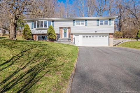 2 Prospect Dr, Brookfield, CT 06804