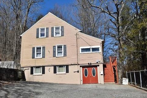151 Hinsdale Ave, Winchester, CT 06098