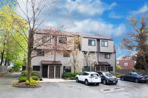 329 Strawberry Hill Ave #9, Norwalk, CT 06851