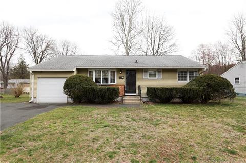 48 Jackson Rd, Bloomfield, CT 06002
