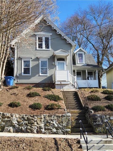 69 Boswell Ave, Norwich, CT 06360