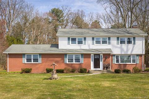 368 Watchaug Rd, Somers, CT 06071