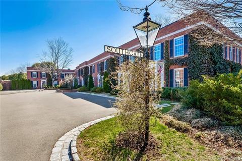 98 South Ave, New Canaan, CT 06840
