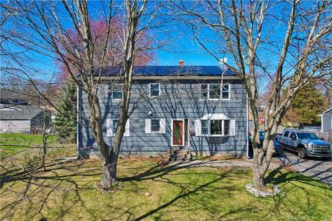 77 Russell Rd, Milford, CT 06460