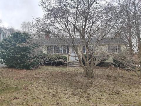 2 Bishop Hill Rd, East Hampton, CT 06424