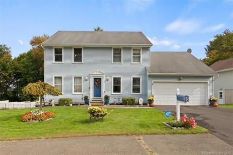 85 Kenmore Ave, Waterbury, CT 06708
